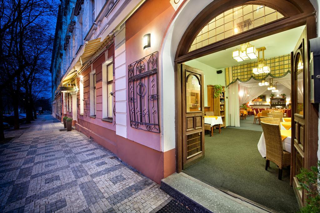 Aron Praga Exterior foto